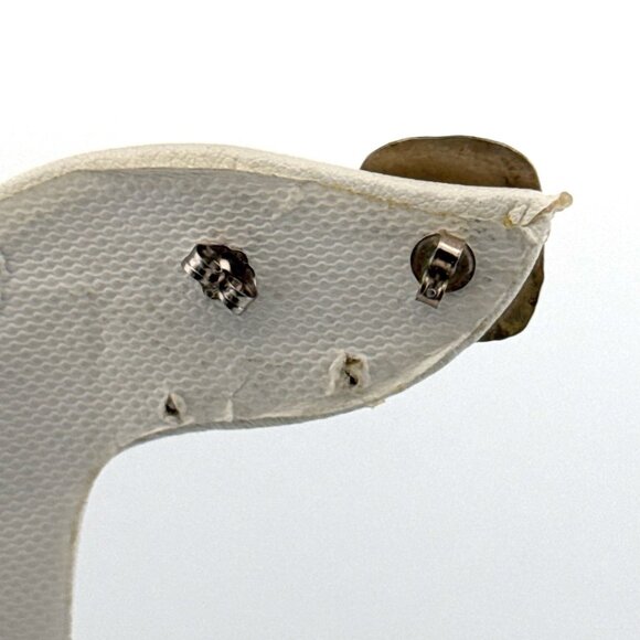 Estate Sterling Silver Hammered Stud Earrings with Purple Gemstones, 3.0g - Picture 3 of 8